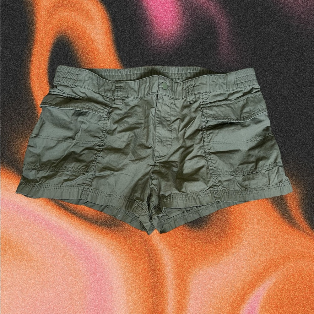 DIVIDED Cargo Mini Shorts